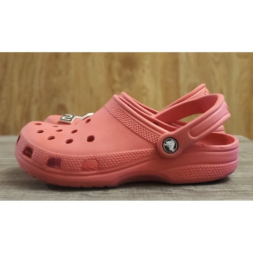 Crocs Classic Slip On Clogs‎ Youth Size J5 Red